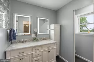 96 N Hershey Ave, Leola, PA 17540 - Photo 32