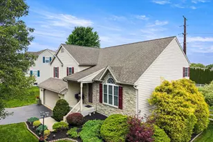 349 Farm View Dr, East Earl, PA 17519 - Photo 4