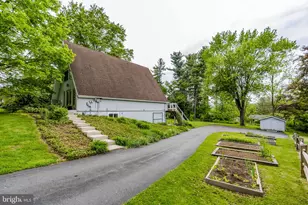 30 Pine Crest Dr, Denver, PA 17517 - Photo 2