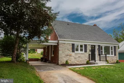 1307 Meadowcreek Lane, Lancaster, PA 17603 - Photo 1