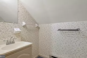 923 Rohrerstown Rd, Lancaster, PA 17601 - Photo 10