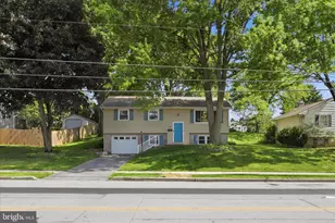 650 E Willow St, Elizabethtown, PA 17022 - Photo 2