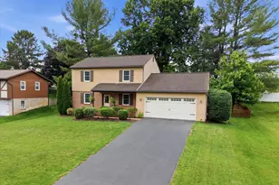 1282 Winchester Dr, Lancaster, PA 17601 - Photo 4