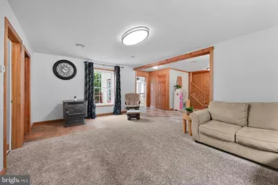 367 Ridge Avenue, Ephrata, PA 17522 - Photo 2