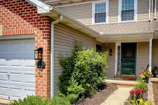 4061 Laurel Ln, Mount Joy, PA 17552 - Photo 4