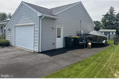306 Willow Lane, New Holland, PA 17557 - Photo 6