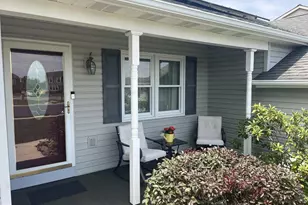 306 Willow Ln, New Holland, PA 17557 - Photo 2