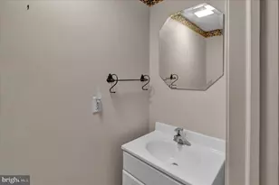 10 Creekside Dr, Millersville, PA 17551 - Photo 28