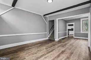 305 Cherry St, Columbia, PA 17512 - Photo 2