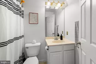 309 Parklawn Ct, Lancaster, PA 17601 - Photo 18