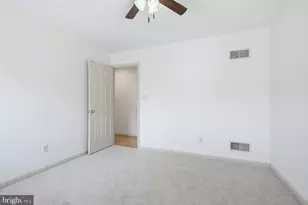 306 Laurel Oak Ln, Lancaster, PA 17602 - Photo 32