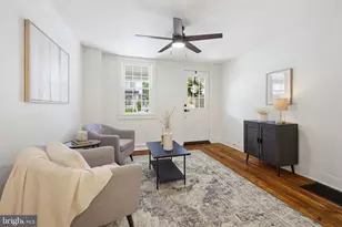 16 N Locust St, Lititz, PA 17543 - Photo 8