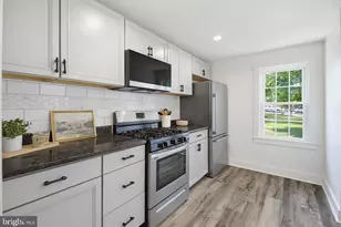 16 N Locust St, Lititz, PA 17543 - Photo 14