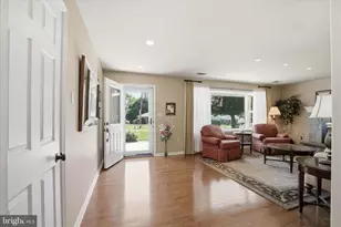 29 Meadow Ln, Smoketown, PA 17576 - Photo 12