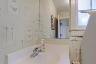 371 E Main St, New Holland, PA 17557 - Photo 20