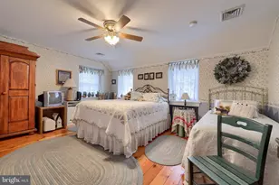 371 E Main St, New Holland, PA 17557 - Photo 32