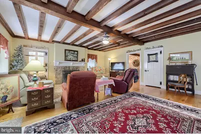 371 E Main Street, New Holland, PA 17557 - Photo 4