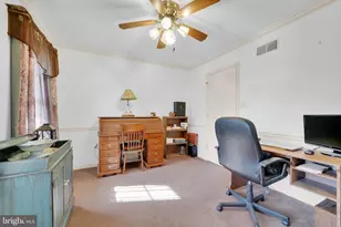 137 S Ronks Rd, Ronks, PA 17572 - Photo 8