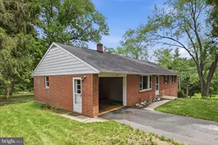 329 Fairview Dr, Lititz, PA 17543 - Photo 10