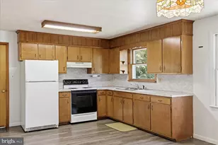 329 Fairview Dr, Lititz, PA 17543 - Photo 16