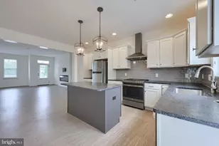2421 Artesian Wy, Lancaster, PA 17601 - Photo 18