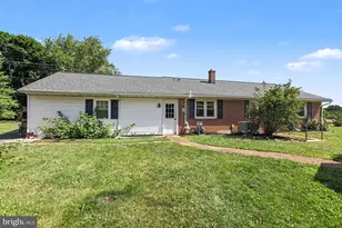 273 W Penn Grant Rd, Willow Street, PA 17584 - Photo 24