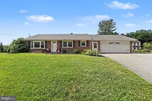 273 W Penn Grant Rd, Willow Street, PA 17584 - Photo 2