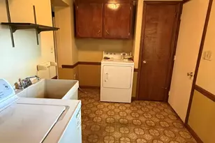 205 Park Ave, Ephrata, PA 17522 - Photo 8