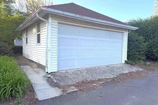 205 Park Ave, Ephrata, PA 17522 - Photo 18