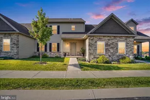 140 Ridgefield Dr, Elizabethtown, PA 17022 - Photo 1