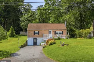3982 Marietta Ave, Columbia, PA 17512 - Photo 2
