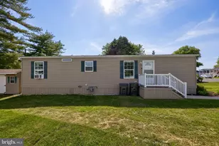 752 Sherry Ln, Lancaster, PA 17601 - Photo 8