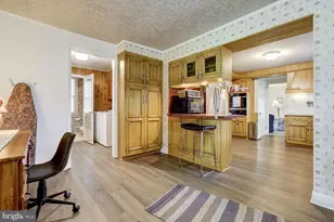 972 W Main St, Ephrata, PA 17522 - Photo 16
