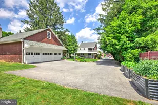 972 W Main St, Ephrata, PA 17522 - Photo 42