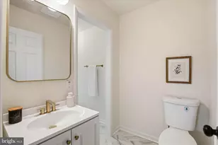 2472 Leaman Rd, Ronks, PA 17572 - Photo 18