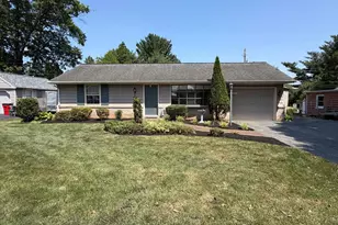 2707 Kimberly Rd, Lancaster, PA 17603 - Photo 2