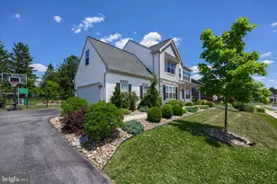141 E Valley Rd, Denver, PA 17517 - Photo 4
