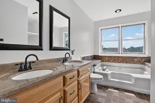 5 Village Dr, Lititz, PA 17543 - Photo 30