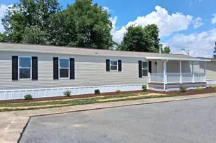 955 Wollups Hill Rd, Stevens, PA 17578 - Photo 2
