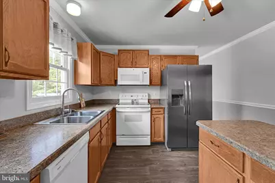 637 Fulton Street, Akron, PA 17501 - Photo 8