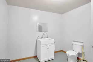 814 S Cedar St, Lititz, PA 17543 - Photo 46