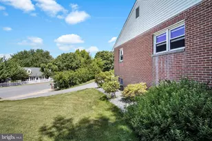 814 S Cedar St, Lititz, PA 17543 - Photo 12