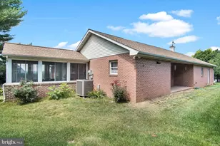 814 S Cedar St, Lititz, PA 17543 - Photo 8