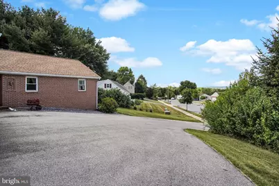 814 S Cedar Street, Lititz, PA 17543 - Photo 6