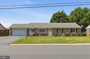 12 Oak Ln, Stevens, PA 17578 - Photo 1