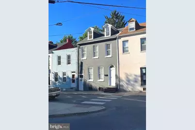 441 E Strawberry Street, Lancaster, PA 17602 - Photo 2