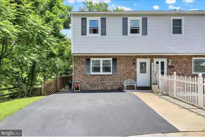 1008 Cloverton Drive, Columbia, PA 17512 - Photo 2