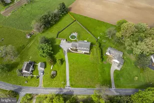 154 Hollow Rd, New Providence, PA 17560 - Photo 2