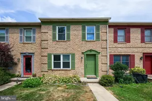 6541 Hollow Dr, East Petersburg, PA 17520 - Photo 1