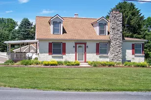 627 Truce Rd, New Providence, PA 17560 - Photo 2